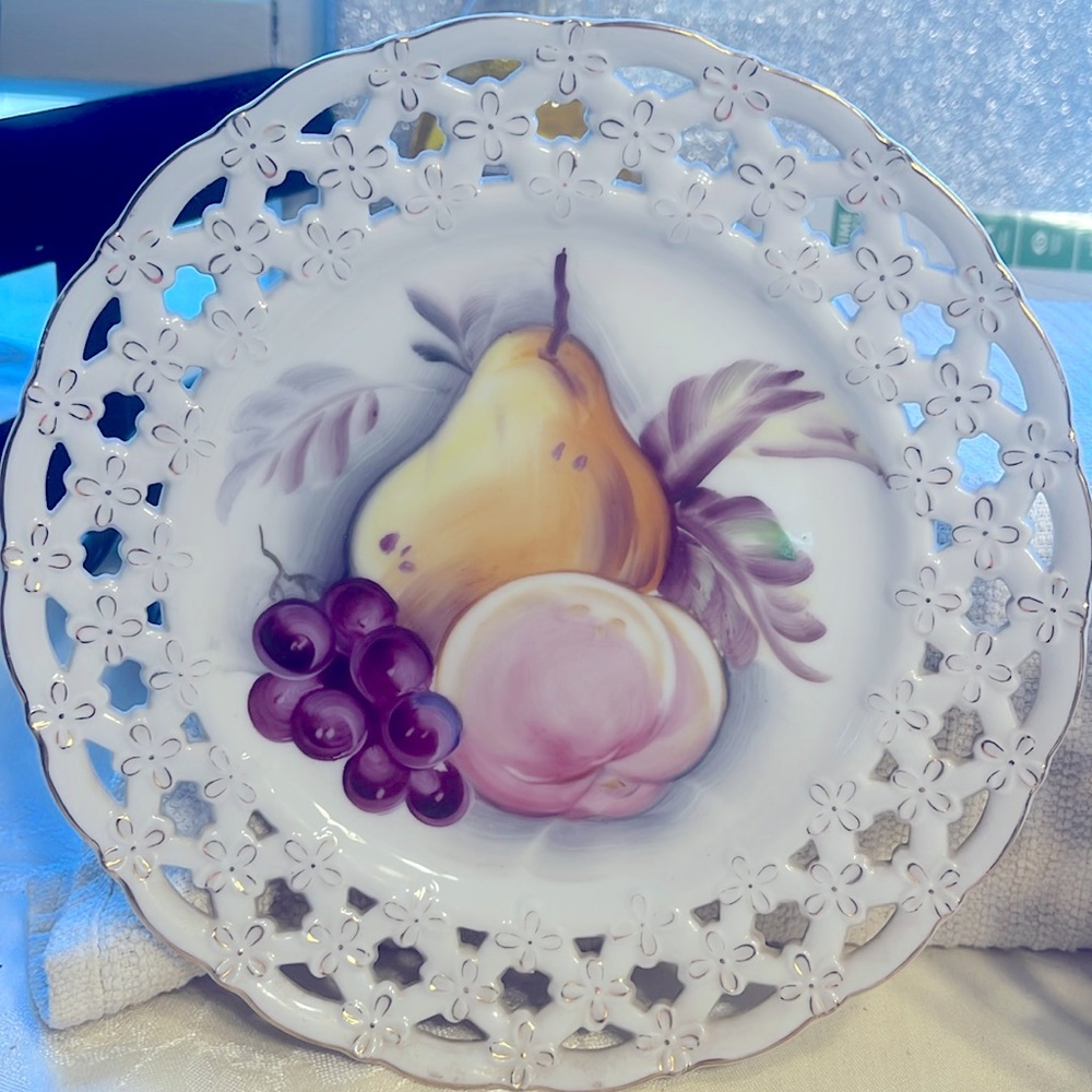 Set of Vintage Lefton Hand Painted China Plate Fruit 8in- Excellent Condition